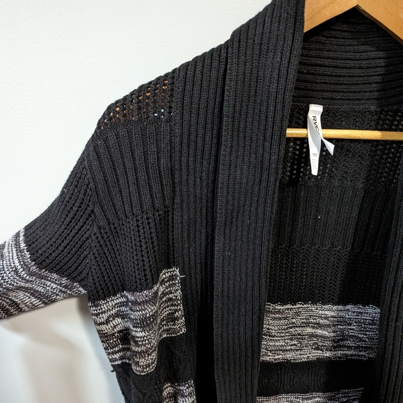 RVCA Knit Black & Heather Grey Cardigan | Autumn Cardi | Fall Vibes | Small - Picture 4 of 11